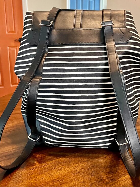Stella & Dot Ava Black & Cream Striped Backpack With Distinctive Silver Clasp